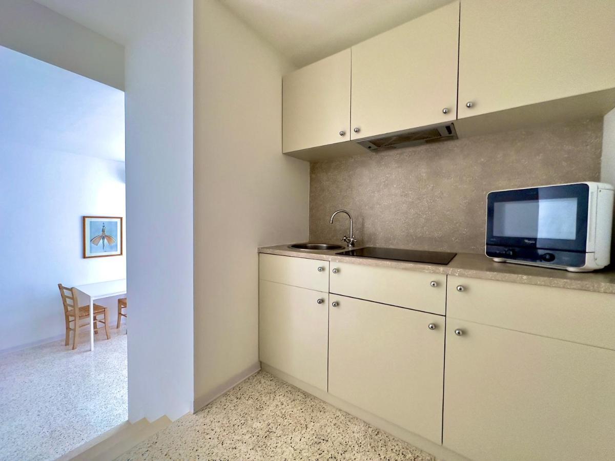 ميلان Minimal Apartment Navigli المظهر الخارجي الصورة